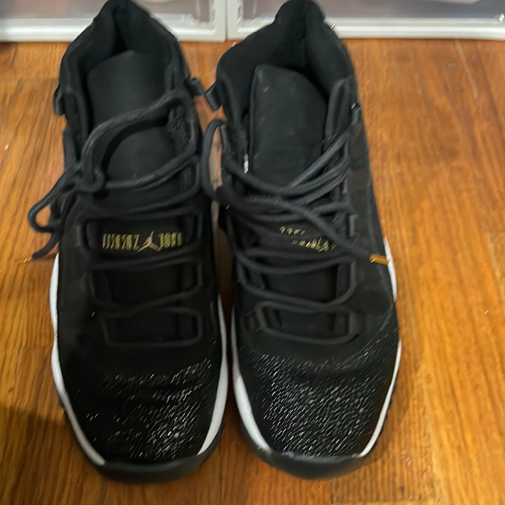 Air Jordan retro heiress 4.5Y used